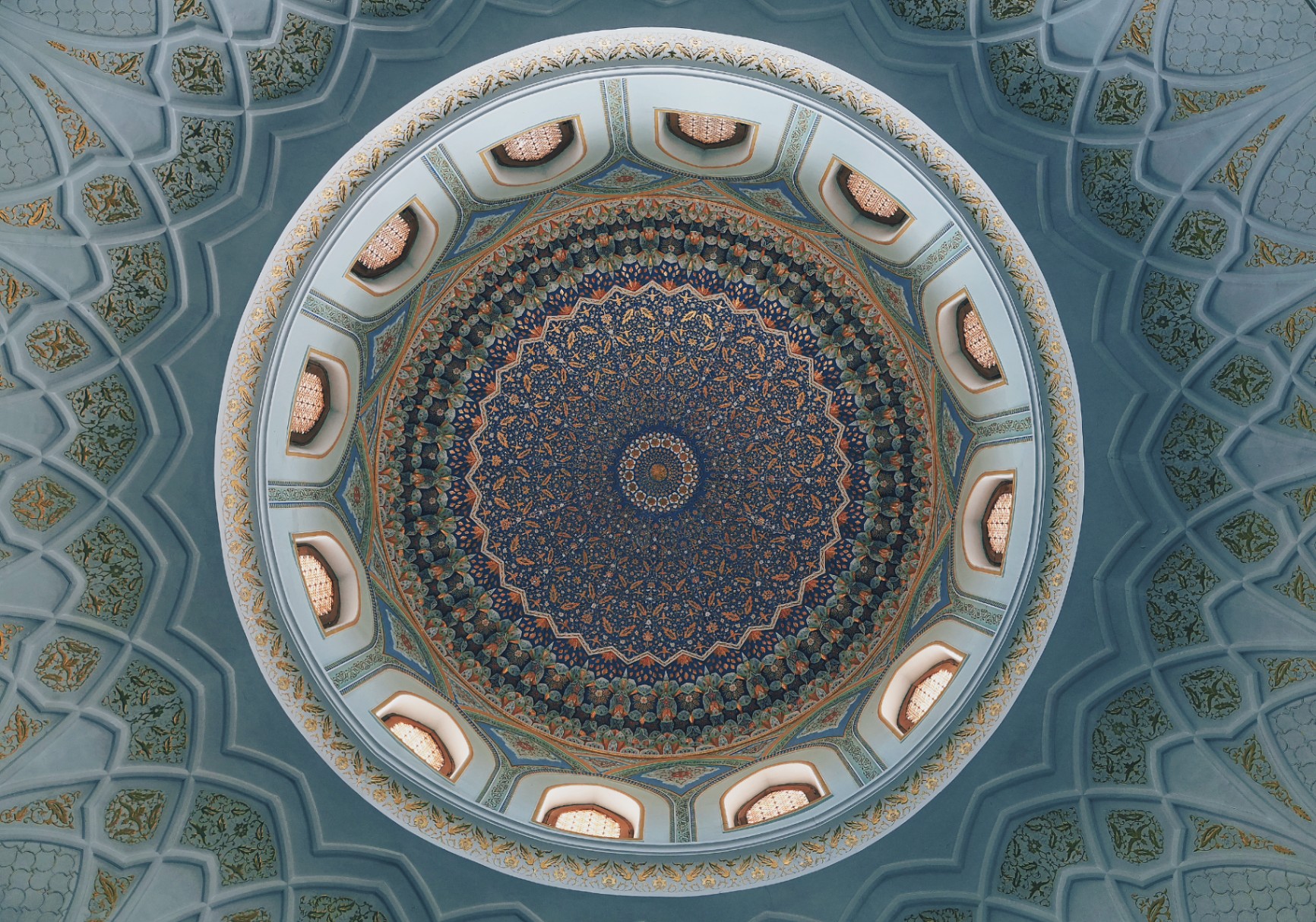 穹顶下的秘密花园